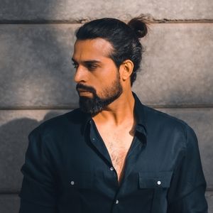 Meet your Posher, Farhan